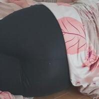 分享给老妈买过的骚衣服和大肥臀