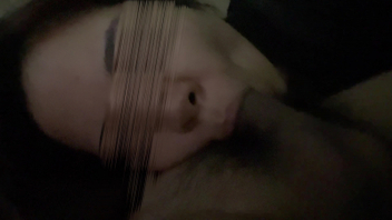 [原创]骚货的吸舔取精技术不错