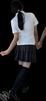 趁着女儿睡着用手指头插她的逼逼0