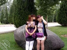 偷拍骚妈0