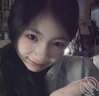 上个帖子怎么多人硬，好吧奖励你们这些色狼，射给我发评论区让我看看谁射最多2