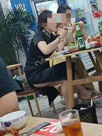 烧烤店偶遇旗袍美少妇0