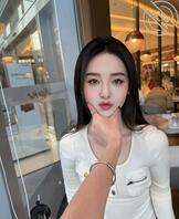 成都新都新繁的骚妇，需要我回复的！请点击私信卡！1