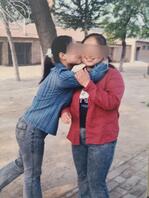 姊妹俩傻傻分不清，求大神教调教！0