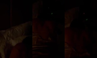 深圳龙华  微胖骚逼 娇喘可射