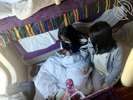 火车上遇到的骚B母女2