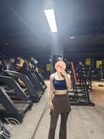 <唐果原创>2.嫂子高潮后，躺在我的怀里，我给她讲了我的故事0