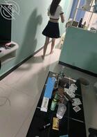 【原创】跟姐姐斗完地主后,姐姐就迫不及待的向我使眼色勾引我跟我做爱1