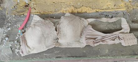 拆迁村寻找熟女的刺激感0