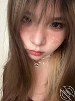我和姐姐同居 已经偷拍到了我姐洗澡 看看20岁骚逼大学生的裸体