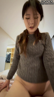 约炮骚逼女同事，迫不及待女上位，衣服都来不及脱，换个姿势干到她高潮