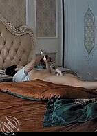 老婆在家自慰被我翻监控看到，喜欢看女人真实自慰的联系我