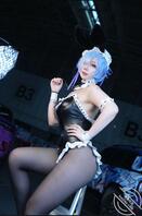 绿奴上供coser女友，求各位羞辱她，苦主会挨条回复的