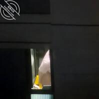 也不知道她撅个大腚在擦什么？?‍♂️1