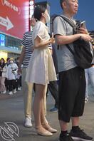 麻花辫白裙小姐姐，肉丝无痕蓝内2