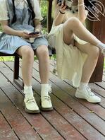 公园偷拍，还是城里人会玩！