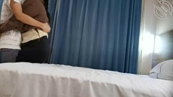 【原创视频4】第一次体念到乱伦的感觉,而且还是内射1