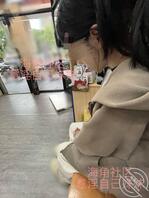 【原创内容117】妈妈回来带回来一条狗生病了，给妹妹心疼坏了1