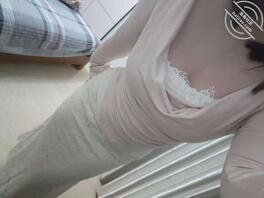 22岁巨乳女友（绝对真实） 她会看评论区 最喜欢听男人多喜欢她2