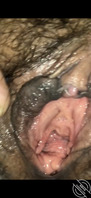 无意中在爸爸手机发现妈妈的逼照，大家鉴定一下妈妈的这个逼被多少人干过？1