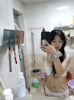 河南开封萝莉学生，有没有一起的？1