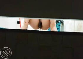 扫荡黑丝骚逼女客户家,惊喜接二连三!0