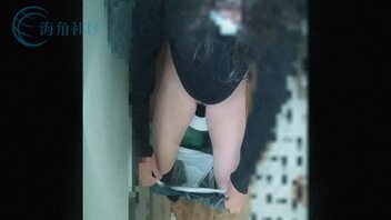 2000年代日本加油站厕所偷拍影片系列(二)