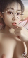 看着兄弟们轮流在老婆的阴道里射精（转）2