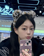 母狗任务返图，在男厕所自慰，在电影院露出1