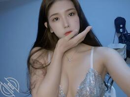 母狗的狗奶子想被捏爆，使劲侮辱我吧0