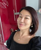 今天发现妈妈成为了班里一个小群体的意淫对象，感觉好讨厌0