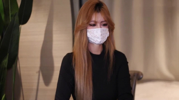 老师带男学生回家补课！穿着性感骚包的透视装诱惑