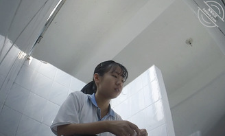 这丫头颜值一般 但是嫩啊