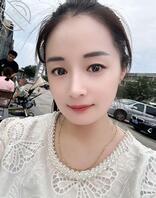 【张齐】33岁少妇宝妈 如果我脱光趴在地上 会有男人操我的小粉逼吗？0