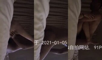 美国18cm猛男高频打桩！床塌了！（38分钟抽插节选片段）