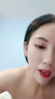 极品小少妇露脸抠逼，一个人在镜头前发骚，听狼友指挥调教（1-1）