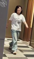 原创厕拍 多毛的眼镜小姐姐0