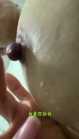 你的老婆是我的骚母狗，刚刮完毛就要向我展示