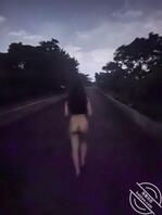 带母狗女友露出2