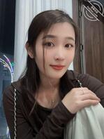 还是这个骚逼，要是给我操，肯定操死她1