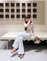 广东06年175极品车模 郑韵涵 全身雪白奶油肌肤 曼妙身姿极品腰臀比例 身上没有一丝赘肉 极品精盆 0