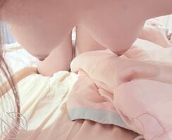 想要你们后入我，这个姿势可以插的很深哟