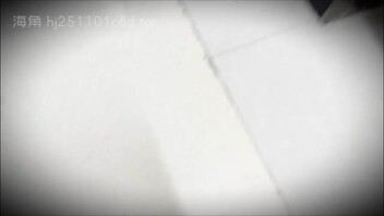 238、巨乳孕期老姐挤出奶！！发消息诱惑我，让我挑一套情趣战袍