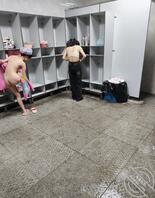 大学女澡堂0