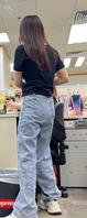 真实偷拍女同事，有兄弟们想操她吗？1