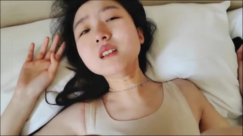 98年普拉提瑜伽老师白天是老师晚上秒变骚母狗极度反差