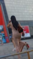 超会扭的极品肥臀美女--偷拍肥臀系列