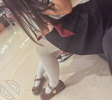 年轻的小妹儿