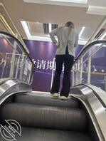 郑州商场大骚逼 想操她 0