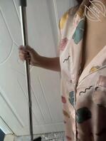 (原创3)帮亲嫂子打扫卫生发现了她的秘密,我好激动啊...好像操她!1